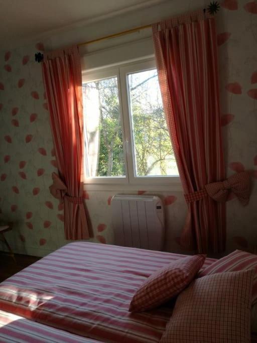 Chemin Des Poetes Apartment Nevers Exterior foto